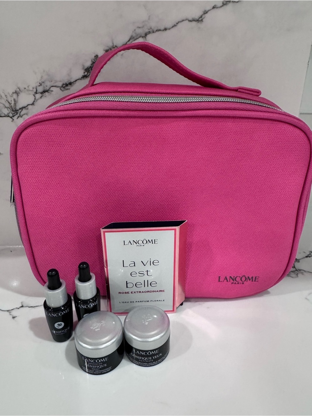 NWOT Lancôme Pink Travel Pouch with La Vie Est Belle Rose Vial & Skincare Minis